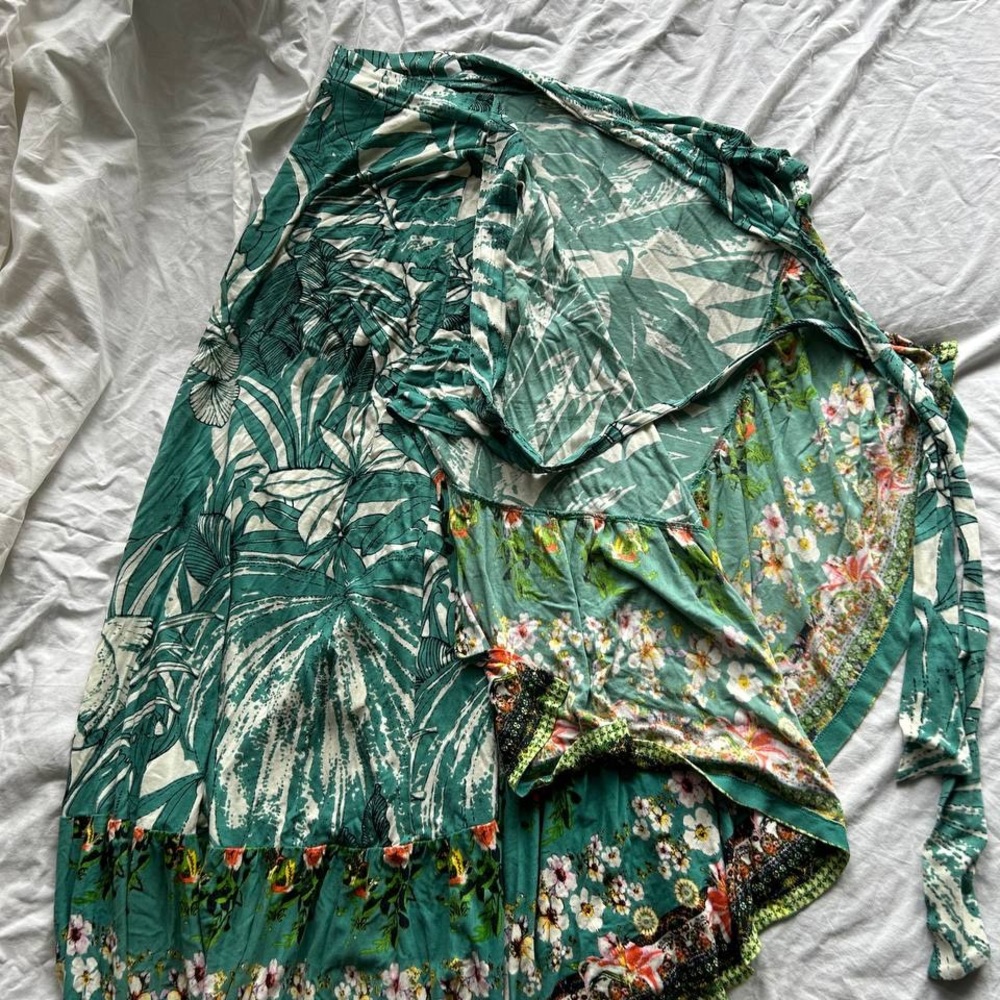 Desigual Asymmetrical Skirt - Green Floral